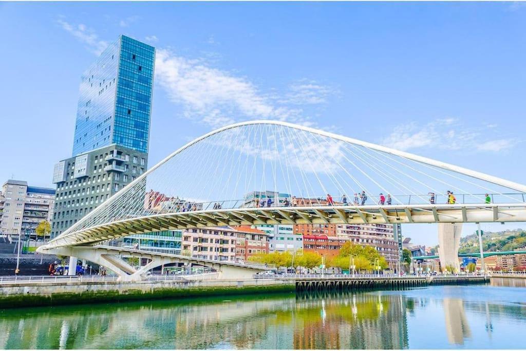 Ferienwohnung Cultura Y Gastronomia En El Casco Viejo Bilbao Exterior foto