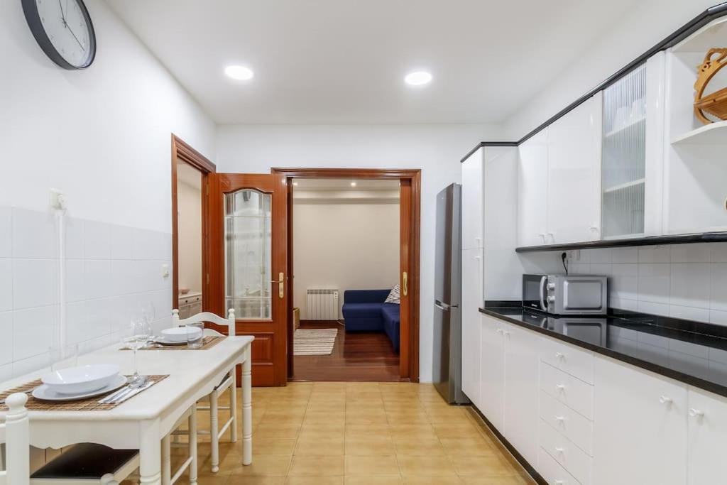 Ferienwohnung Cultura Y Gastronomia En El Casco Viejo Bilbao Exterior foto